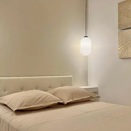 Διαμέρισμα Seaviews By Jenni Menton, La Suite, Superbe Front De Mer, Emplacement Avec Terrasse Et Parking! Μεντόν